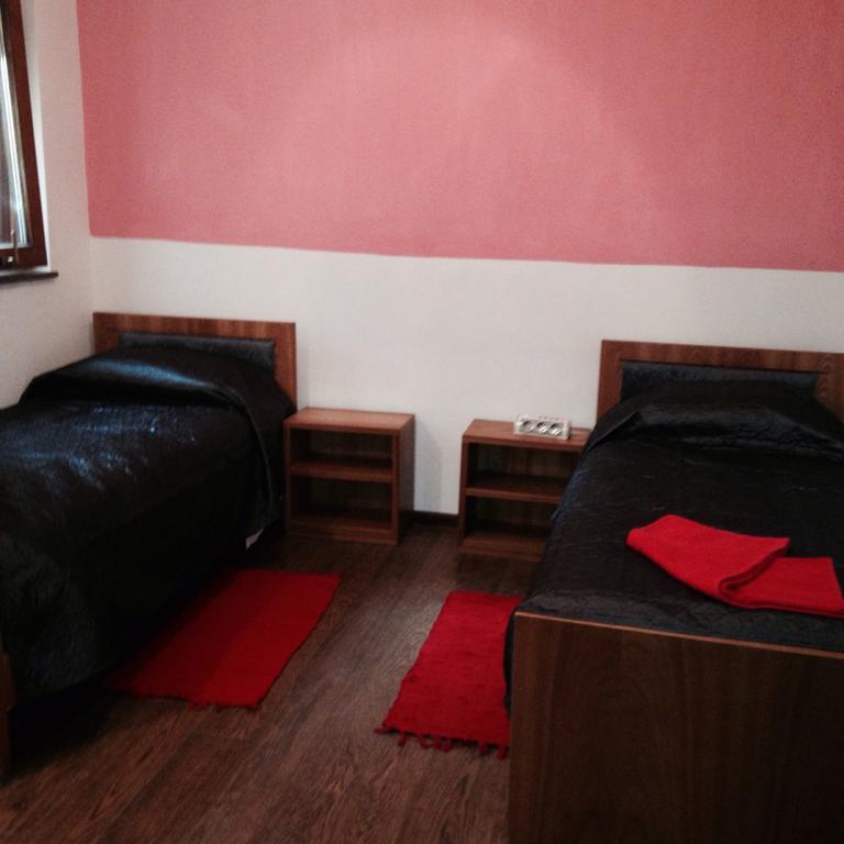 Brutarilor Guest House Cluj-Napoca Buitenkant foto